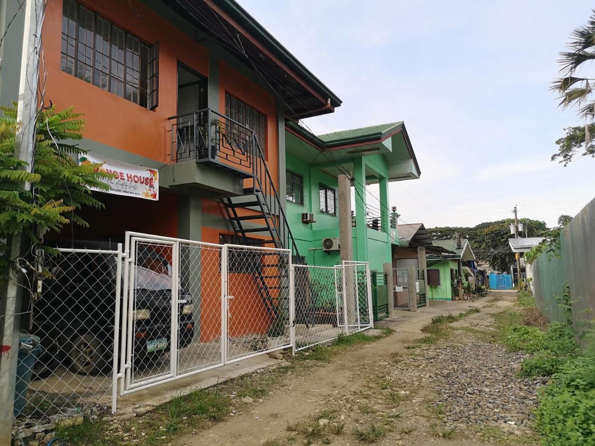 Estrelle Orange House - Backpackers Hub Lejlighed Puerto Princesa Eksteriør billede