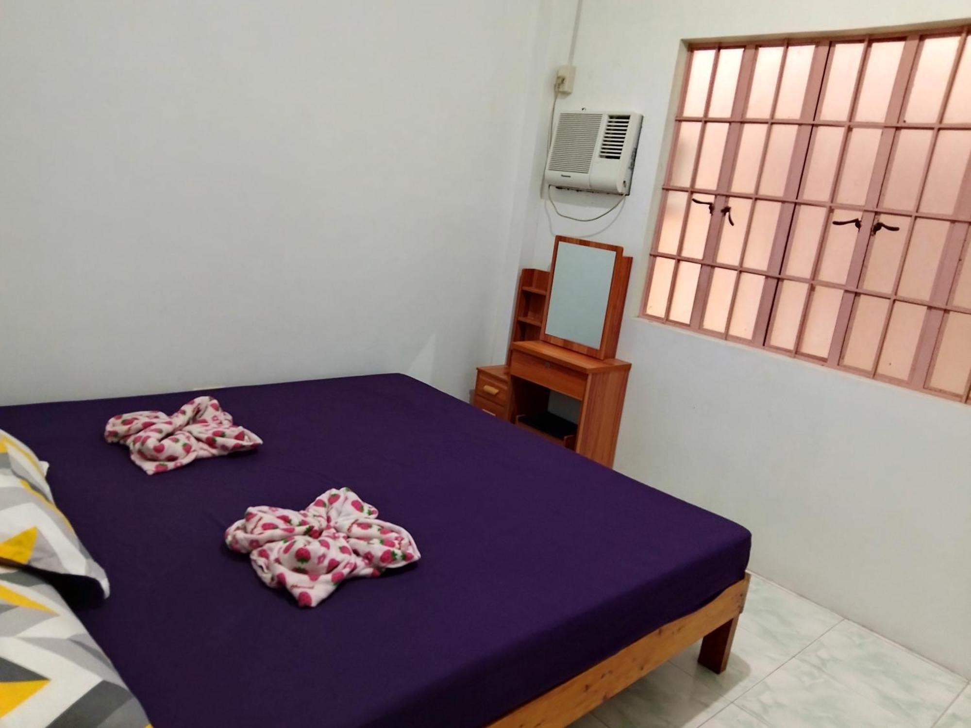 Estrelle Orange House - Backpackers Hub Lejlighed Puerto Princesa Eksteriør billede