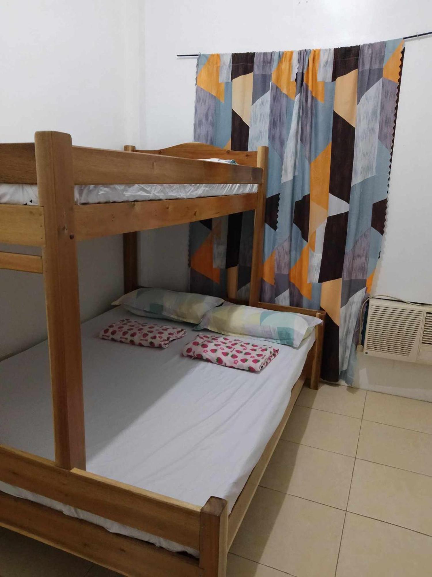 Estrelle Orange House - Backpackers Hub Lejlighed Puerto Princesa Eksteriør billede